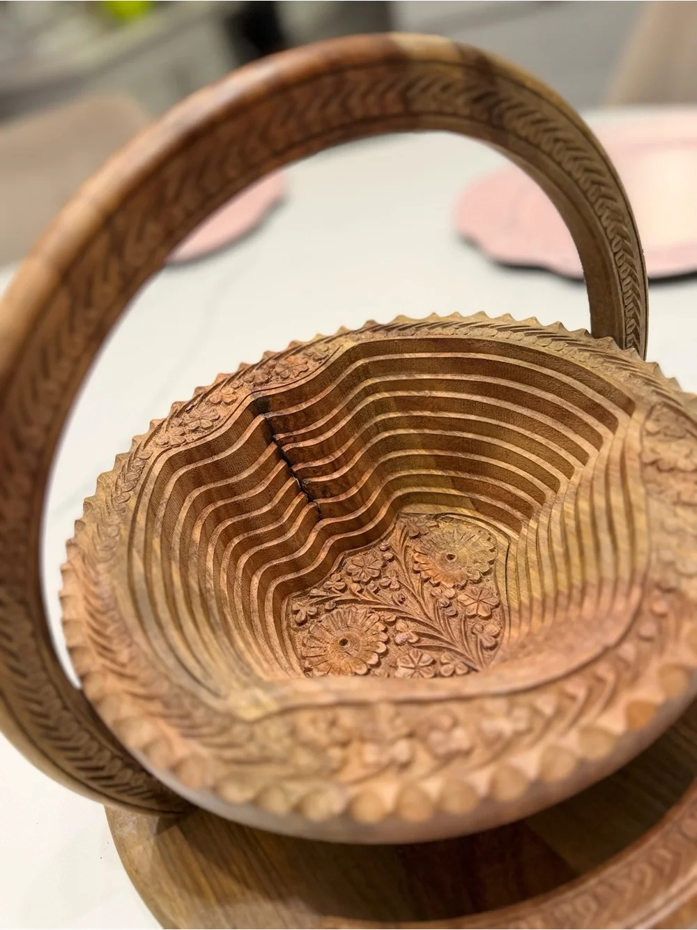 Hand-Carved Wooden 3D collapsible fruit basket